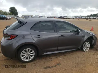 2023 Toyota Corolla Hatchback SE with VIN JTND4MBE1P3204770, listed as a Copart auction lot 69773884 with 2,500 mi miles and Salvage Title. Bid and sale history available at carsss.com. Image 3.