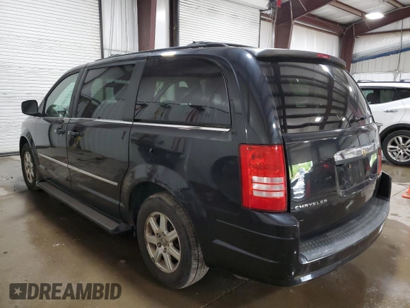 2009 Chrysler Town & Country Touring with VIN 2A8HR54139R512677, listed as a Copart auction lot 55506295 with 147,215 mi miles and Salvage Title. Bid and sale history available at DreamBid. Image 2.