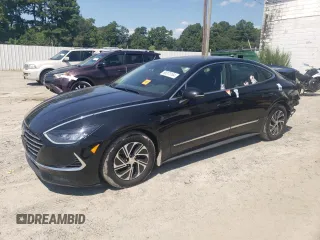 2020 Hyundai Sonata Hybrid Blue with VIN KMHL24JJ2LA011582, listed as a Copart auction lot 68373164 with 46,629 mi miles and Salvage Title. Bid and sale history available at carsss.com. Image 1.