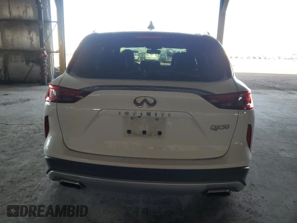 2019 Infiniti QX50 LUXE with VIN 3PCAJ5M18KF133319, listed as a Copart auction lot 50471885 with 69,485 mi miles and Salvage Title. Bid and sale history available at carsss.com. Image 6.