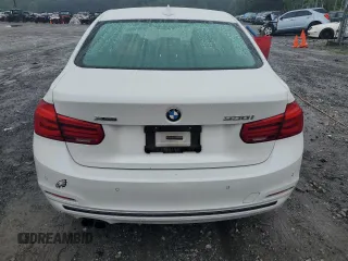 2017 BMW 3 Series 330i xDrive z VIN WBA8D9G36HNU66250, wystawiony jako Copart lot #60902585 z przebiegiem 104 030 mil mil oraz Szkoda całkowita • Salvage title. Historia ofert i sprzedaży dostępna na DreamBid. Obrazek 6.