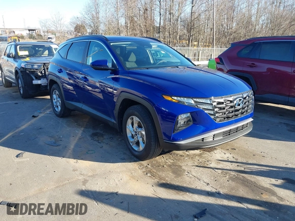 2024 Hyundai Tucson SEL with VIN 5NMJBCDE4RH334082, listed as a IAAI auction lot 41493611 with 10,441 mi miles and . Bid and sale history available at carsss.com. Image 1.