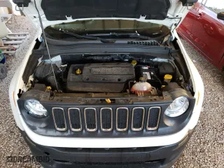 2017 Jeep Renegade Sport with VIN ZACCJAAH7HPE98840, listed as a Copart auction lot 72871182 with 45,887 mi miles. Bid and sale history available at carsss.com. Image 12.