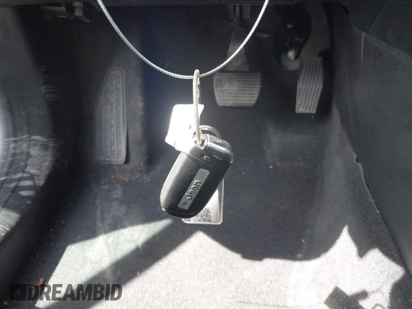 2024 Jeep Compass Latitude z VIN 3C4NJDBN8RT603717, wystawiony jako IAAI lot #42732757 z przebiegiem 44 629 mil mil oraz . Historia ofert i sprzedaży dostępna na DreamBid. Obrazek 11.
