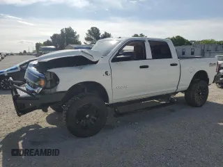 2020 Ram 2500 Tradesman z VIN 3C6UR5CL6LG245662, wystawiony jako Copart lot #54360405 z przebiegiem Nie podano mil oraz Szkoda całkowita • Salvage title. Historia ofert i sprzedaży dostępna na DreamBid. Obrazek 1.