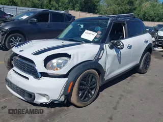 2012 MINI Countryman S с VIN WMWZC3C54CWL86735, выставлен на аукционе IAAI как лот 42448799 с пробегом 113 668 миль миль и . История ставок и продаж доступна на DreamBid. Изображение 18.