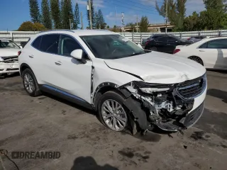 2022 Buick Envision Preferred with VIN LRBAZLR46ND009866, listed as a Copart auction lot 46472455 with 17,175 mi miles and Salvage Title. Bid and sale history available at carsss.com. Image 4.