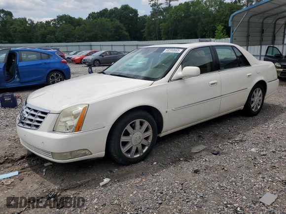 2006 Cadillac DTS 1SC z VIN 1G6KD57Y26U177384, wystawiony jako Copart lot #58200665 z przebiegiem 122 356 mil mil oraz Szkoda całkowita • Salvage title. Historia ofert i sprzedaży dostępna na DreamBid. Obrazek 1.