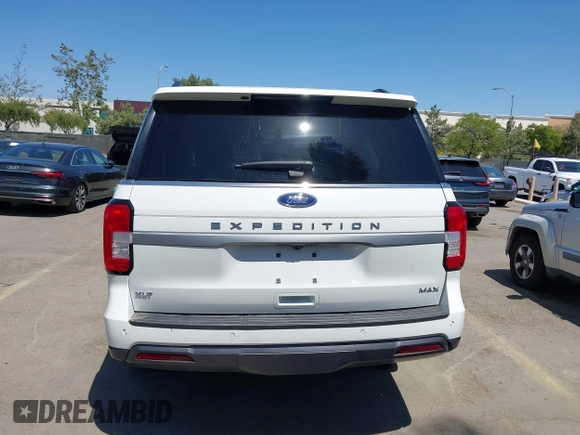 2023 Ford Expedition Max XLT z VIN 1FMJK1H85PEA63621, wystawiony jako IAAI lot #42229772 z przebiegiem 21 879 mil mil oraz . Historia ofert i sprzedaży dostępna na DreamBid. Obrazek 17.