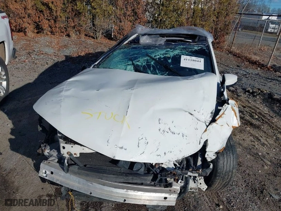 2015 Acura TLX V6 Tech with VIN 19UUB2F53FA023531, listed as a IAAI auction lot 41118044 with 1 mi miles. Bid and sale history available at carsss.com. Image 6.