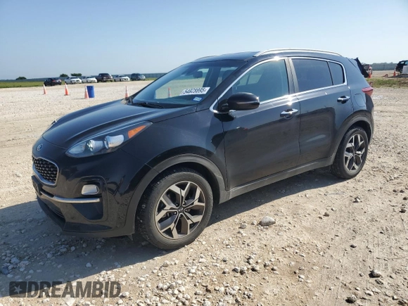 2020 Kia Sportage EX z VIN KNDPN3AC3L7702030, wystawiony jako Copart lot #54978895 z przebiegiem 53 099 mil mil oraz Czysty tytuł • Clean title. Historia ofert i sprzedaży dostępna na DreamBid. Obrazek 1.