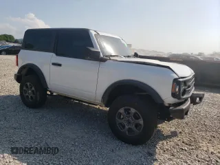 2022 Ford Bronco with VIN 1FMDE5AH1NLB73967, listed as a Copart auction lot 53656255 with 31,508 mi miles and Clean title. Bid and sale history available at DreamBid. Image 4.