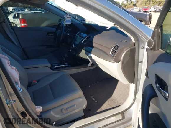 2017 Acura RDX w/Technology Pkg with VIN 5J8TB3H50HL014744, listed as a IAAI auction lot 41359392 with 97,297 mi miles. Bid and sale history available at carsss.com. Image 5.