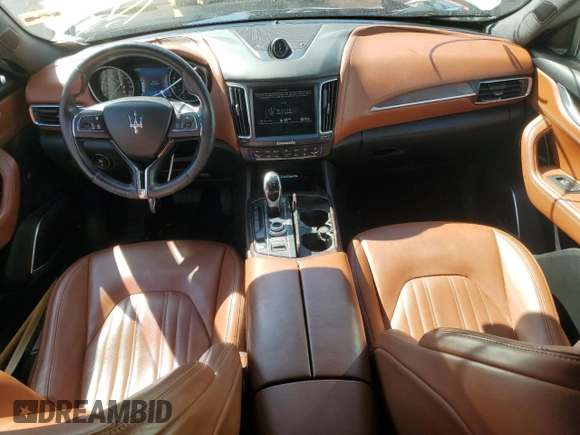 2017 Maserati Levante z VIN ZN661XUL2HX250068, wystawiony jako Copart lot #44736915 z przebiegiem 38 542 mil mil oraz Czysty tytuł • Clean title. Historia ofert i sprzedaży dostępna na DreamBid. Obrazek 8.