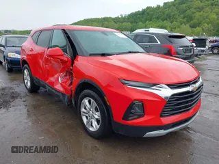 2020 Chevrolet Blazer LT с VIN 3GNKBHR46LS669529, выставлен на аукционе IAAI как лот 42226887 с пробегом 87 894 миль миль и . История ставок и продаж доступна на DreamBid. Изображение 1.