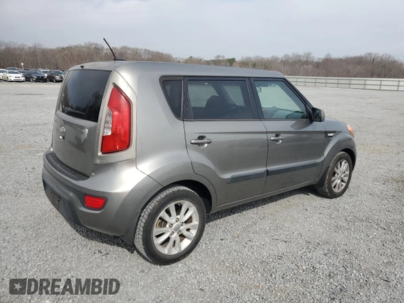 2013 Kia Soul with VIN KNDJT2A51D7559703, listed as a Copart auction lot 49065945 with 89,893 mi miles and Salvage Title. Bid and sale history available at carsss.com. Image 3.