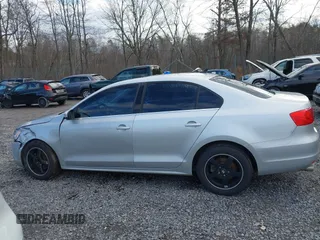 2011 Volkswagen Jetta SEL z VIN 3VWLZ7AJ0BM343973, wystawiony jako IAAI lot #40959406 z przebiegiem 84 187 mil mil oraz . Historia ofert i sprzedaży dostępna na DreamBid. Obrazek 14.