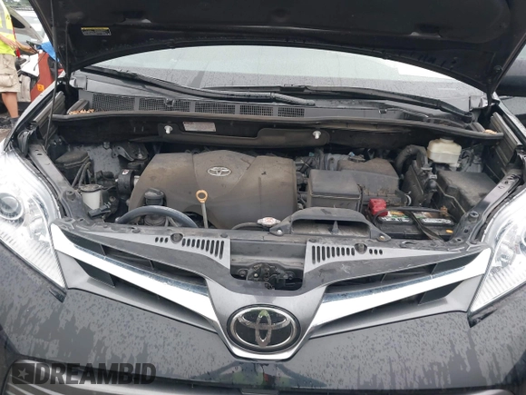 2019 Toyota Sienna XLE Auto Access Seat with VIN 5TDYZ3DC2KS977512, listed as a IAAI auction lot 42437255 with 41,877 mi miles and . Bid and sale history available at DreamBid. Image 10.