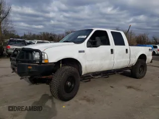 2002 Ford Super Duty F-250 XL with VIN 1FTNW21F22EA57504, listed as a Copart auction lot 44081175 with 288,559 mi miles and Salvage Title. Bid and sale history available at carsss.com. Image 1.