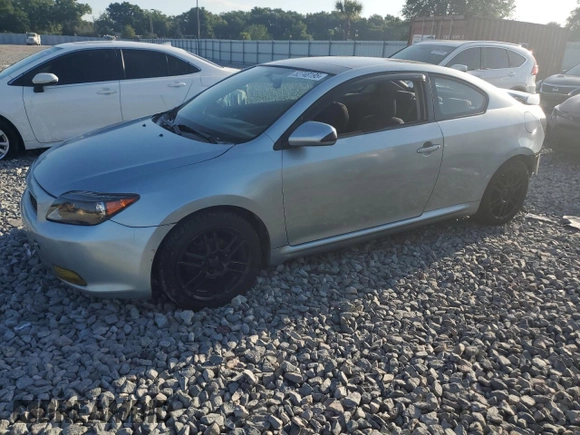 2006 Scion tC z VIN JTKDE177060137498, wystawiony jako Copart lot #52748195 z przebiegiem 194 151 mil mil oraz Szkoda całkowita • Salvage title. Historia ofert i sprzedaży dostępna na DreamBid. Obrazek 1.