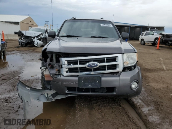 2012 Ford Escape XLT with VIN 1FMCU9DG6CKB43438, listed as a Copart auction lot 58499905 with 179,911 mi miles and Salvage title. Bid and sale history available at DreamBid. Image 5.