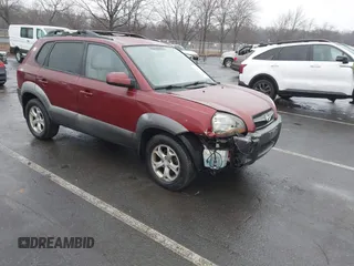2009 Hyundai Tucson Limited with VIN KM8JN12D89U969039, listed as a IAAI auction lot 41456615 with 200,673 mi miles. Bid and sale history available at carsss.com. Image 1.