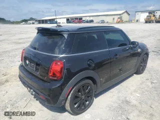 2020 MINI Hardtop 2 Door Cooper S with VIN WMWXR5C07L2M83280, listed as a Copart auction lot 62102324 with 38,647 mi miles and Salvage Title. Bid and sale history available at carsss.com. Image 3.