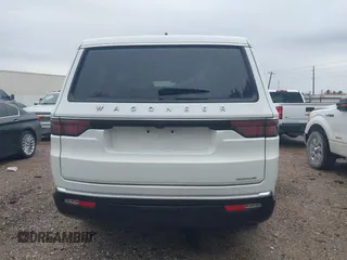 2024 Jeep Wagoneer Series II with VIN 1C4SJUBPXRS172268, listed as a IAAI auction lot 41333577 with 19,137 mi miles and . Bid and sale history available at DreamBid. Image 17.