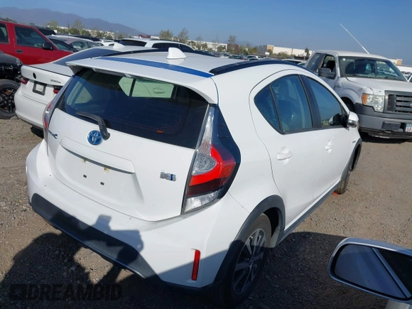 2018 Toyota Prius One with VIN JTDKDTB3XJ1613079, listed as a IAAI auction lot 42054108 with 43,440 mi miles and . Bid and sale history available at DreamBid. Image 4.
