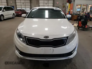 2013 Kia Optima Hybrid LX with VIN KNAGM4ADXD5050468, listed as a Copart auction lot 80537874 with 132,895 mi miles and Clean Title. Bid and sale history available at carsss.com. Image 5.