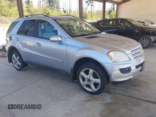 2008 Mercedes-Benz M 350 with VIN 4JGBB86E28A411812, listed as a IAAI auction lot 42673426 with 206,818 mi miles and . Bid and sale history available at DreamBid. Image 1.