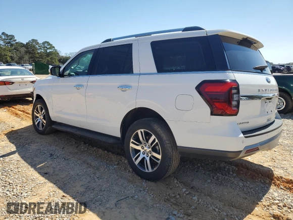 2024 Ford Expedition Limited with VIN 1FMJU1K88REA11681, listed as a Copart auction lot 48700995 with 28,948 mi miles and Clean Title. Bid and sale history available at carsss.com. Image 2.