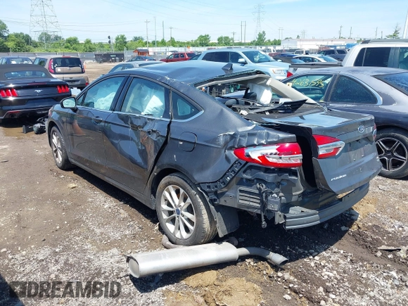 2020 Ford Fusion SE with VIN 3FA6P0HD6LR198106, listed as a IAAI auction lot 42647519 with 50,983 mi miles and . Bid and sale history available at DreamBid. Image 3.