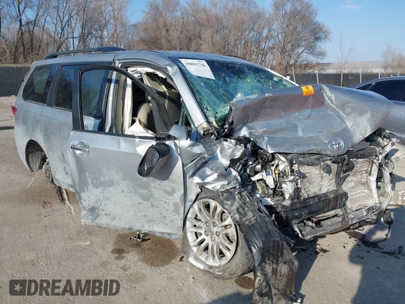 2015 Toyota Sienna XLE with VIN 5TDYK3DCXFS616362, listed as a IAAI auction lot 38882716 with Not Provided miles and . Bid and sale history available at DreamBid. Image 1.