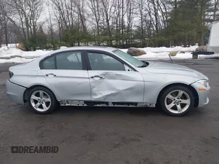 2013 BMW 3 Series 328i xDrive with VIN WBA3B5C58DF594087, listed as a IAAI auction lot 41710362 with 185,994 mi miles. Bid and sale history available at carsss.com. Image 6.