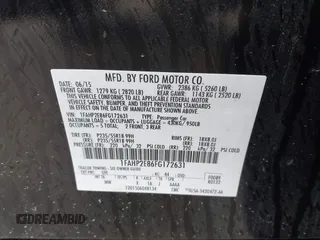 2015 Ford Taurus SEL z VIN 1FAHP2E86FG172631, wystawiony jako IAAI lot #42307630 z przebiegiem 95 184 mil mil oraz . Historia ofert i sprzedaży dostępna na DreamBid. Obrazek 9.
