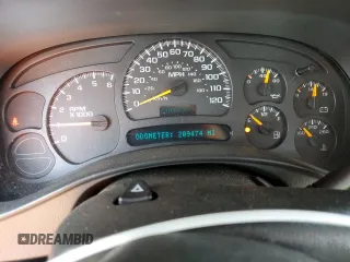 2005 Chevrolet Avalanche LS z VIN 3GNEC12ZX5G293267, wystawiony jako Copart lot #54373905 z przebiegiem 209 474 mil mil oraz Czysty tytuł • Clean title. Historia ofert i sprzedaży dostępna na DreamBid. Obrazek 9.