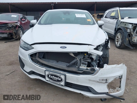 2019 Ford Fusion S with VIN 3FA6P0G72KR268355, listed as a IAAI auction lot 41514065 with 40,099 mi miles and . Bid and sale history available at DreamBid. Image 13.
