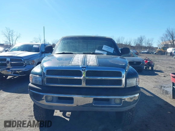 1998 Dodge Ram 2500 with VIN 3B7KF26ZXWM234788, listed as a IAAI auction lot 41811371 with 183,789 mi miles. Bid and sale history available at carsss.com. Image 12.