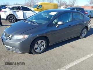 2013 Honda Civic LX z VIN 2HGFB2F5XDH544821, wystawiony jako IAAI lot #41821437 z przebiegiem 221 487 mil mil oraz . Historia ofert i sprzedaży dostępna na DreamBid. Obrazek 2.