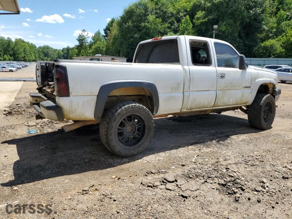 2007 Chevrolet Silverado 2500HD Classic LS with VIN 1GCHC29U27E116387, listed as a Copart auction lot 62708464 with 0 mi miles and Clean Title. Bid and sale history available at carsss.com. Image 3.