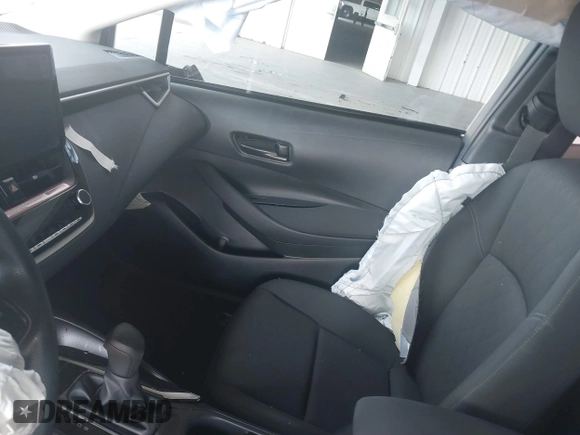 2024 Toyota Corolla LE z VIN 5YFB4MDE8RP090382, wystawiony jako IAAI lot #40120052 z przebiegiem 35 350 mil mil oraz . Historia ofert i sprzedaży dostępna na DreamBid. Obrazek 5.
