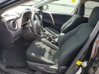 2015 Toyota RAV4 LE z VIN 2T3BFREV9FW286290, wystawiony jako Copart lot #54716505 z przebiegiem 130 884 mil mil oraz Szkoda całkowita • Salvage title. Historia ofert i sprzedaży dostępna na DreamBid. Obrazek 7.
