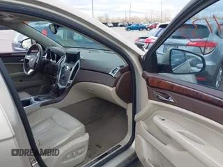 2010 Cadillac SRX Luxury Collection with VIN 3GYFNAEY1AS622854, listed as a IAAI auction lot 41974137 with 137,425 mi miles. Bid and sale history available at carsss.com. Image 5.