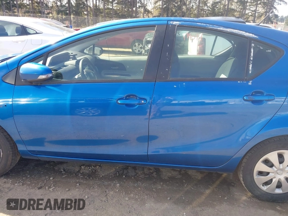 2014 Toyota Prius One with VIN JTDKDTB32E1574929, listed as a IAAI auction lot 39091611 with 128,131 mi miles and . Bid and sale history available at DreamBid. Image 14.