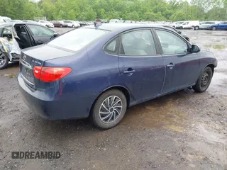 2010 Hyundai Elantra GLS z VIN KMHDU4AD3AU160376, wystawiony jako IAAI lot #42263482 z przebiegiem 202 358 mil mil oraz . Historia ofert i sprzedaży dostępna na DreamBid. Obrazek 4.