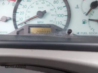 2004 Toyota Corolla CE with VIN 1NXBR32E14Z265397, listed as a IAAI auction lot 42182313 with 200,035 mi miles. Bid and sale history available at carsss.com. Image 7.