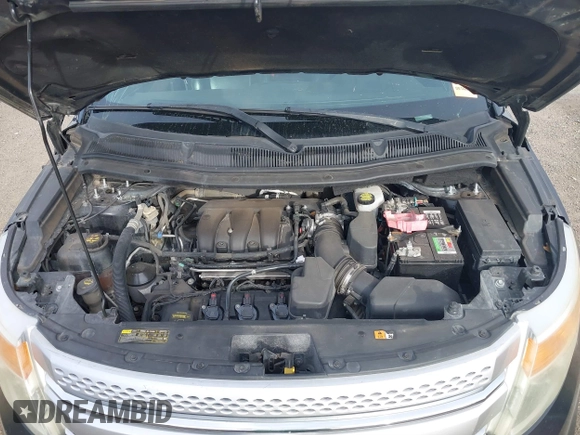 2011 Ford Explorer XLT with VIN 1FMHK7D86BGA01438, listed as a IAAI auction lot 41822223 with 207,521 mi miles and . Bid and sale history available at carsss.com. Image 10.