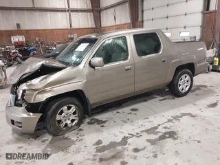 2011 Honda Ridgeline RTS with VIN 5FPYK1F4XBB008020, listed as a IAAI auction lot 41817310 with 227,803 mi miles. Bid and sale history available at carsss.com. Image 2.