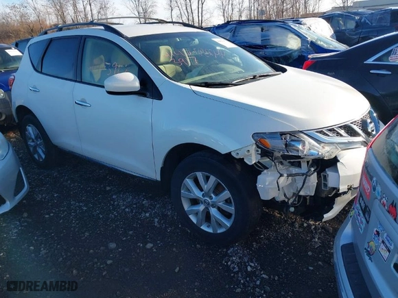 2013 Nissan Murano SL with VIN JN8AZ1MW9DW307608, listed as a IAAI auction lot 41423917 with 70,179 mi miles. Bid and sale history available at carsss.com. Image 1.